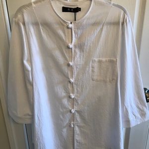 White 3/4 sleeve Mamo button down, knot buttons